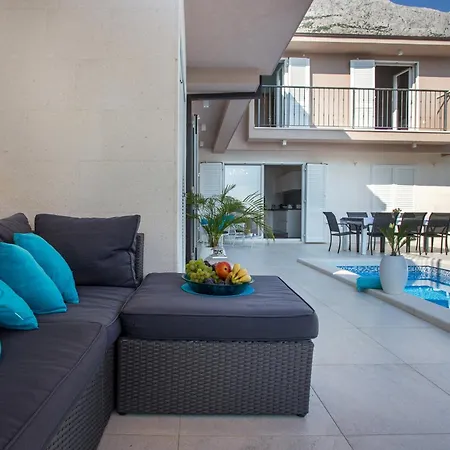 Luxury Rogac Villa *
